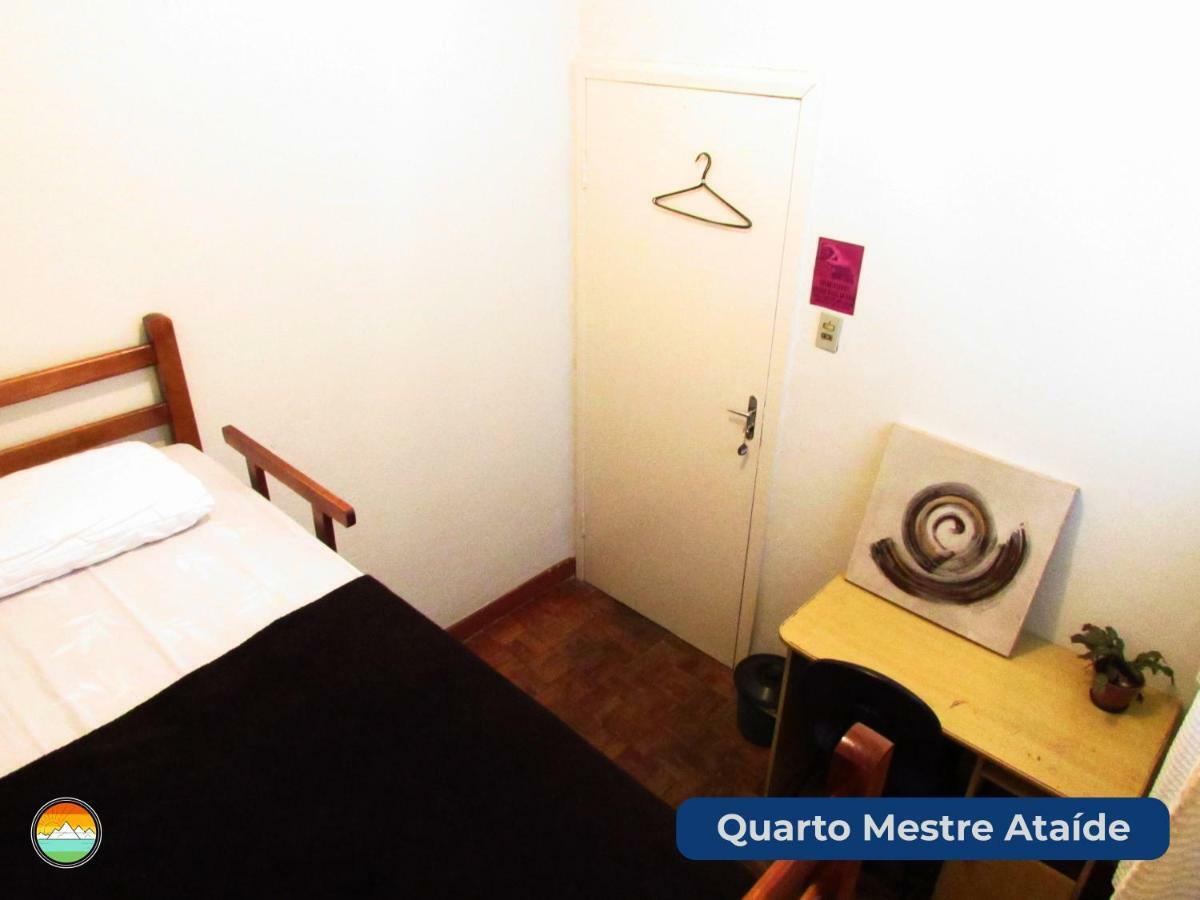 Buena Vista Hostel Оро Прето Екстериор снимка